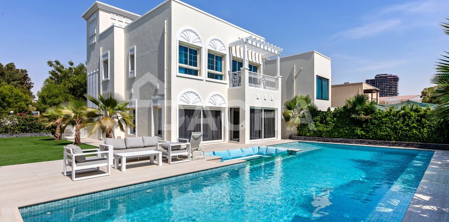 2 bedrooms Villa in Jumeirah Village Triangle, UAE No. 186097