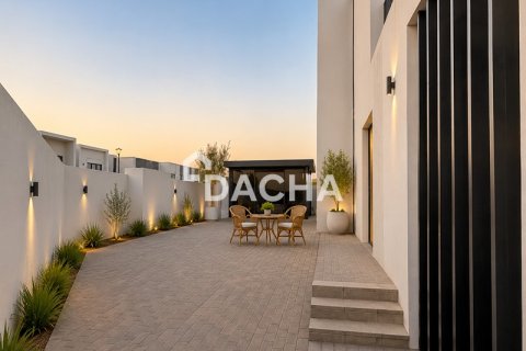 4 bedrooms Villa in EMAAR South, UAE No. 186092 8
