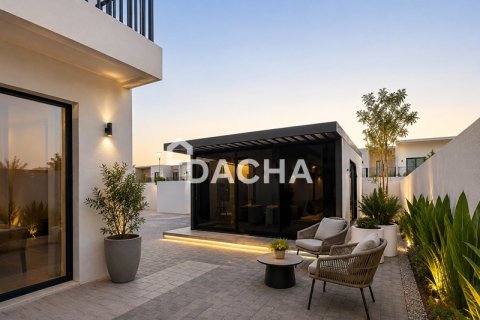 4 bedrooms Villa in EMAAR South, UAE No. 186092 7