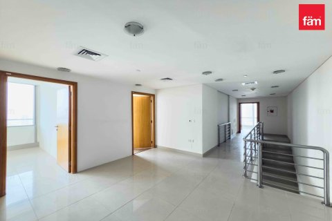 Квартира с 4 спальнями №120551 24