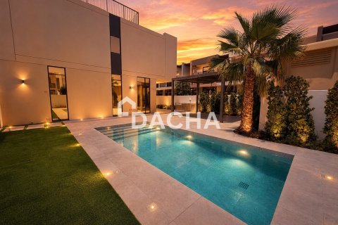 4 غرف نوم فيلا في EMAAR South, الإمارات العربية المتحدة رقم 165722