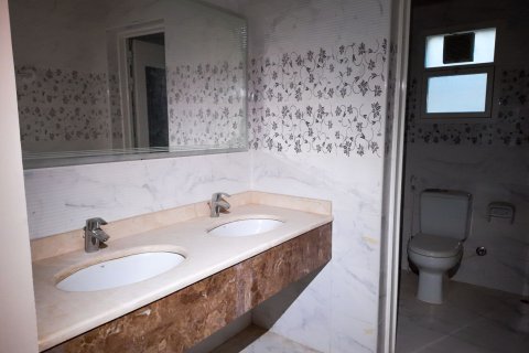 3 bedrooms Villa in Al Dhait, UAE No. 184297 7