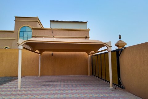 3 bedrooms Villa in Al Dhait, UAE No. 184297 17