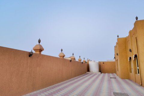 3 bedrooms Villa in Al Dhait, UAE No. 184297 15
