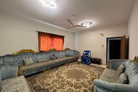 7 bedrooms Villa in Ras Al Khaimah, UAE No. 184295 4