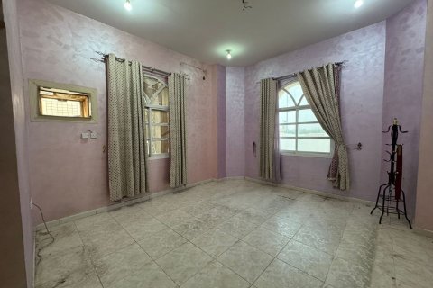 901m² Villa in Shamal Julphar, UAE No. 184296 11