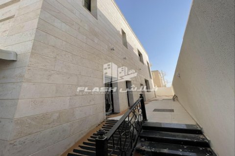 5 bedrooms Villa in Ras Al Khaimah, UAE No. 184299 11