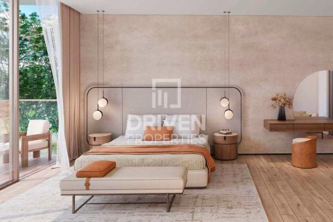 Вилла с 4 спальнями в Dubai Land, ОАЭ №137732 13