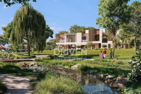 Вилла с 6 спальнями в Dubai Land, ОАЭ №137727 19