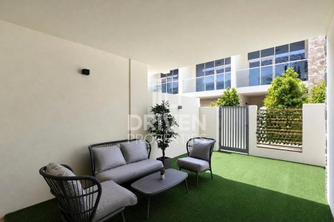 Townhouse de 2 chambres à Rukan, UAE No. 210029 23