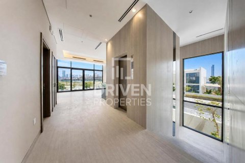 Villa de 4 chambres à District One, UAE No. 210033 18