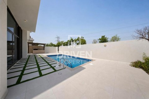 Villa de 4 chambres à District One, UAE No. 210033 27
