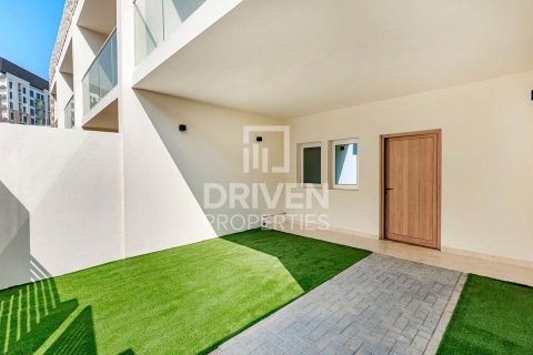 Villa de 2 chambres à Rukan, UAE No. 210028