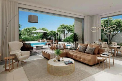 Villa de 4 dormitorios en Jebel Ali, UAE No. 138316 3