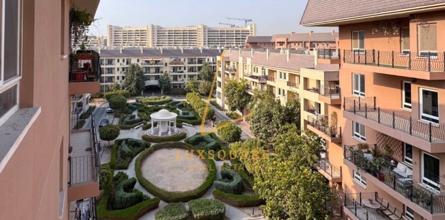 Квартира с 3 спальнями №125523