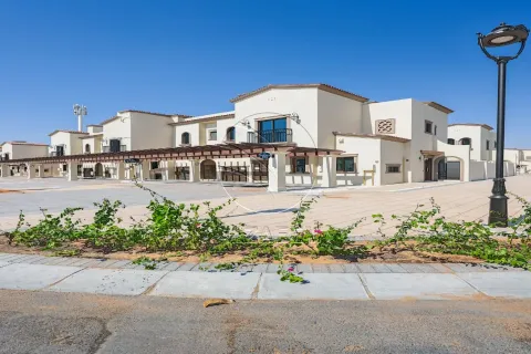 3 bedrooms Townhouse No. 127892 2