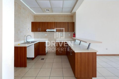 1 bedroom Apartment in Sulafa Tower, UAE No. 202077 3