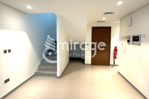 Townhouse de 3 dormitorios en  Yas Island, UAE No. 81363 3