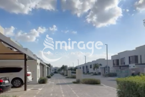 Townhouse de 3 dormitorios en  Yas Island, UAE No. 81363 10