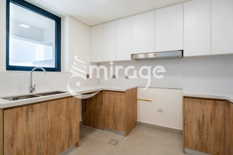 Townhouse de 3 dormitorios en  Yas Island, UAE No. 81364 9