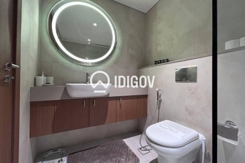 1 bedroom Apartment in Dubai Studio City, UAE No. 184514 10