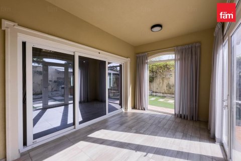 4 غرف نوم فيلا  رقم 119612 24