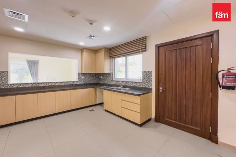 4 غرف نوم فيلا  رقم 119612 30