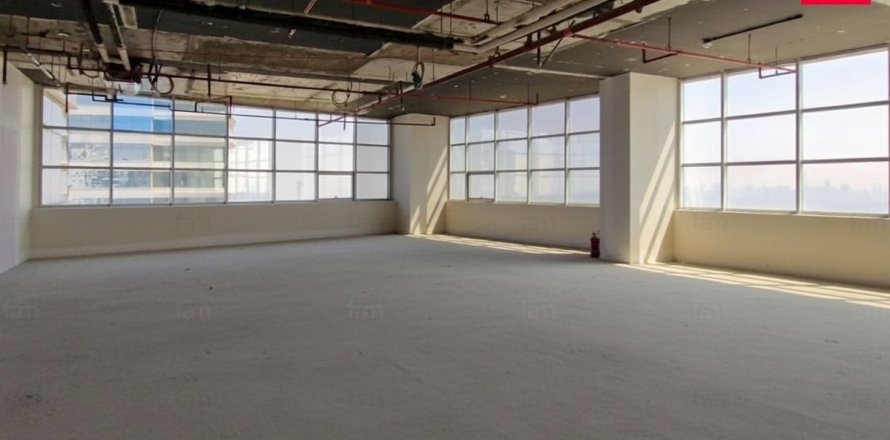 163.7m² Cafe / restaurant No. 119610