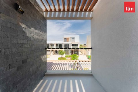 Townhouse de 4 dormitorios  No. 115355 9