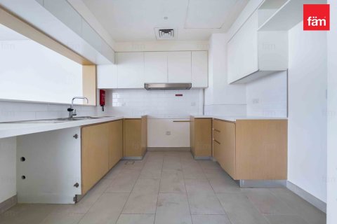 Квартира с 3 спальнями  №115352 4
