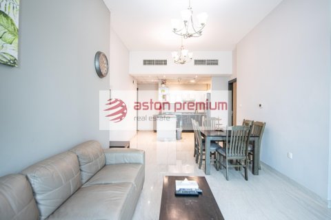 Apartment de 2 dormitorios en Business Bay, UAE No. 203234