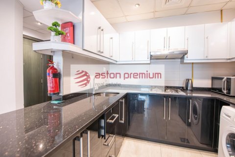 Apartment de 2 dormitorios en Business Bay, UAE No. 203234 9