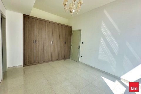 Appartement de 2 chambres à Dubai, UAE No. 100890 10