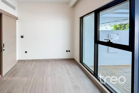 Townhouse de 4 dormitorios en Damac Lagoons, UAE No. 199081 8