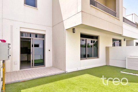 3 bedrooms Villa in Hayat Townhouses, UAE No. 199079 4