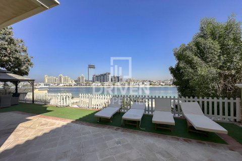 5 غرفة نوم  فيلا في Garden Homes, الإمارات العربية المتحدة رقم 85649 24