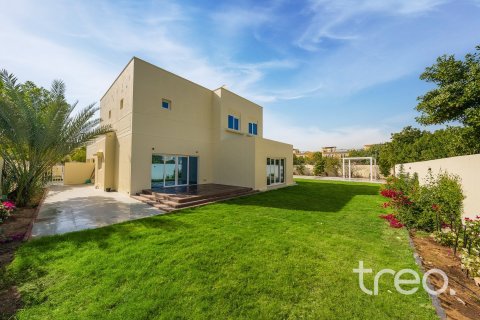 Villa de 5 chambres à Meadows, UAE No. 186605 11