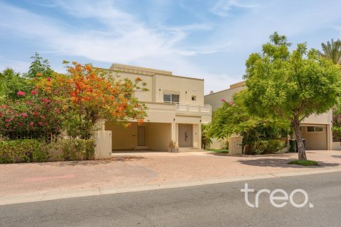 4 bedrooms Villa in Meadows, UAE No. 186602 29