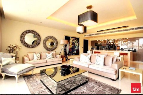 Apartment de 3 dormitorios en Palm Jumeirah, UAE No. 161177 5