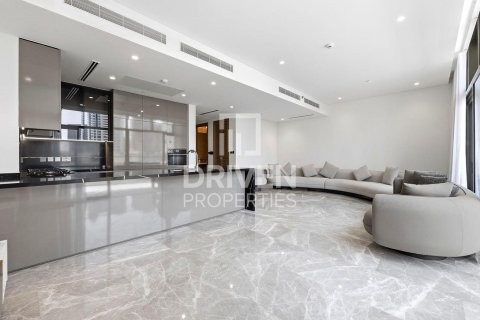 3 bedrooms Duplex in Business Bay, UAE No. 193280 7