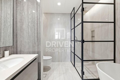 3 bedrooms Duplex in Business Bay, UAE No. 193280 17