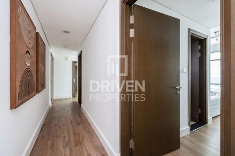 Квартира с 2 спальнями в The Lofts, ОАЭ №192392 17