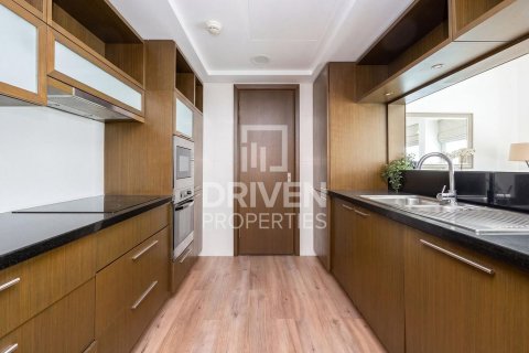 Квартира с 2 спальнями в The Lofts, ОАЭ №192392 19