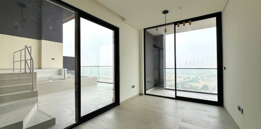 2 bedrooms Apartment in Dubai, UAE No. 143083