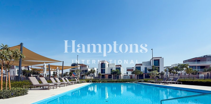 Villa de 4 dormitorios en Arabian Ranches 3, UAE No. 143081