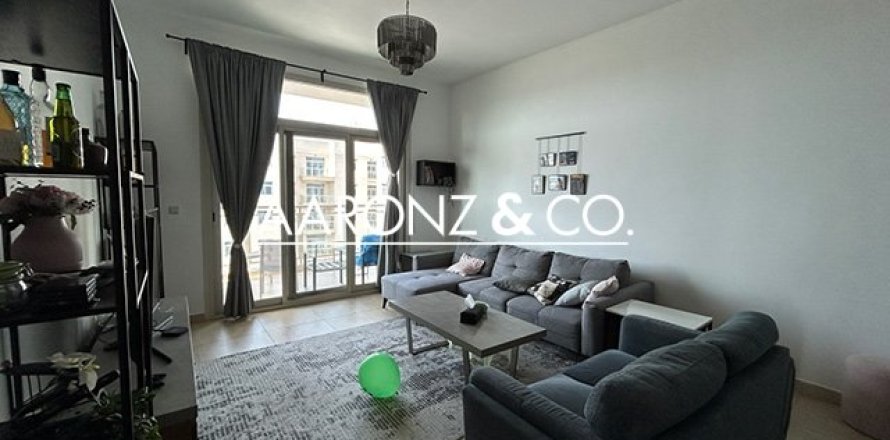 Apartment de 2 dormitorios en Al Furjan, UAE No. 132931
