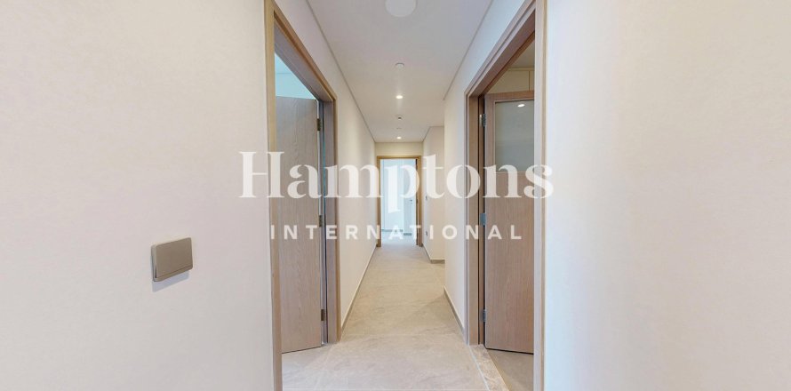 Apartment de 4 dormitorios en Marasi Business Bay, UAE No. 202958