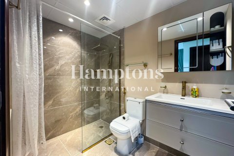 Apartment de 2 dormitorios en The Views 1, UAE No. 147996 14