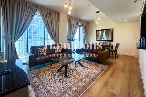 Apartment de 2 dormitorios en The Views 1, UAE No. 147996 16