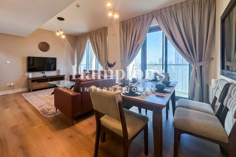 Apartment de 2 dormitorios en The Views 1, UAE No. 147996 17